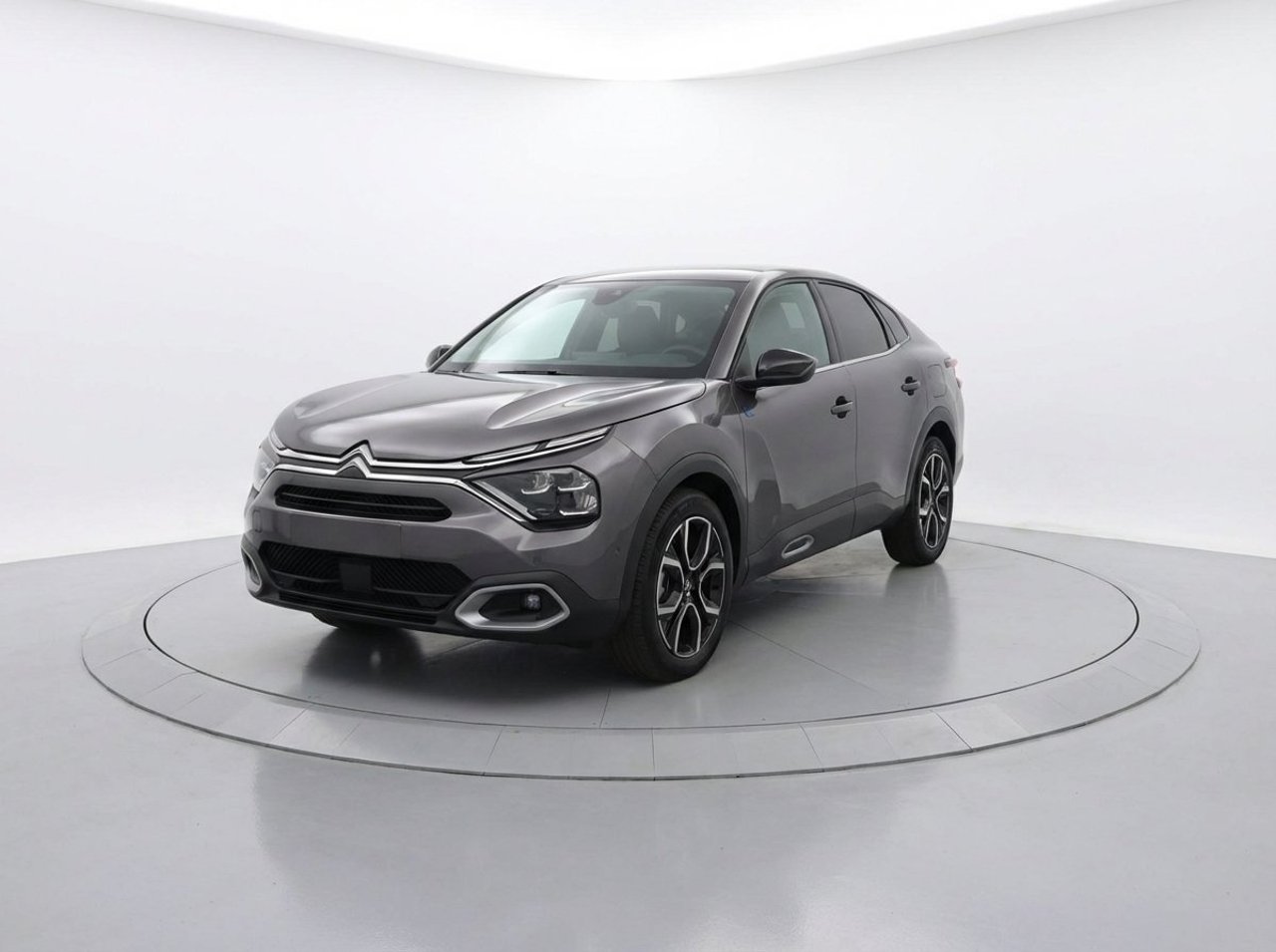 Billede af en 2024 Citroen ë-C4 X