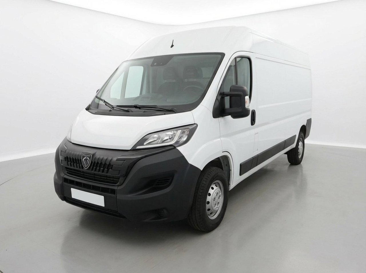 Billede af en 2024 Peugeot e-Boxer