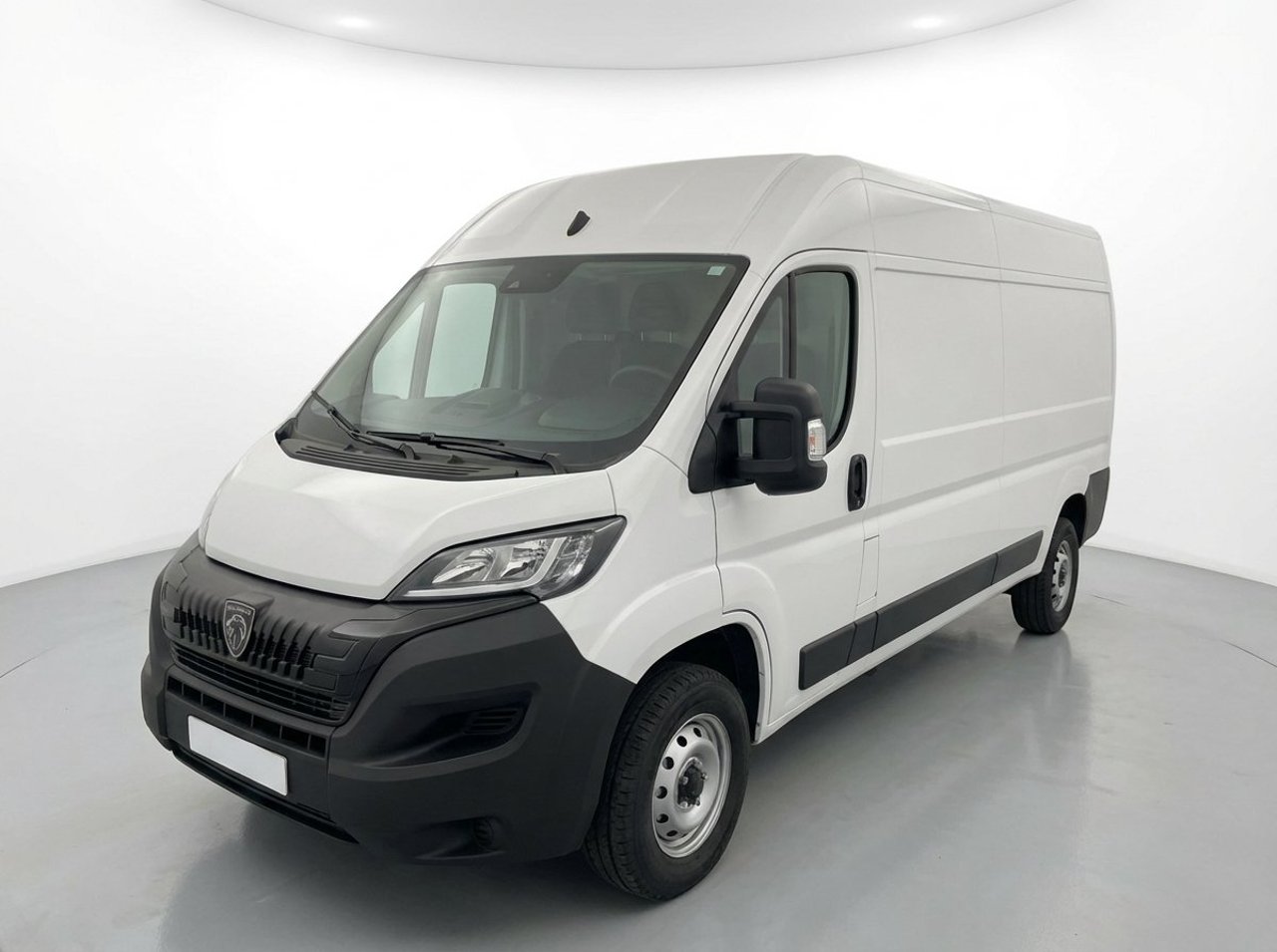 Billede af en 2024 Peugeot e-Boxer