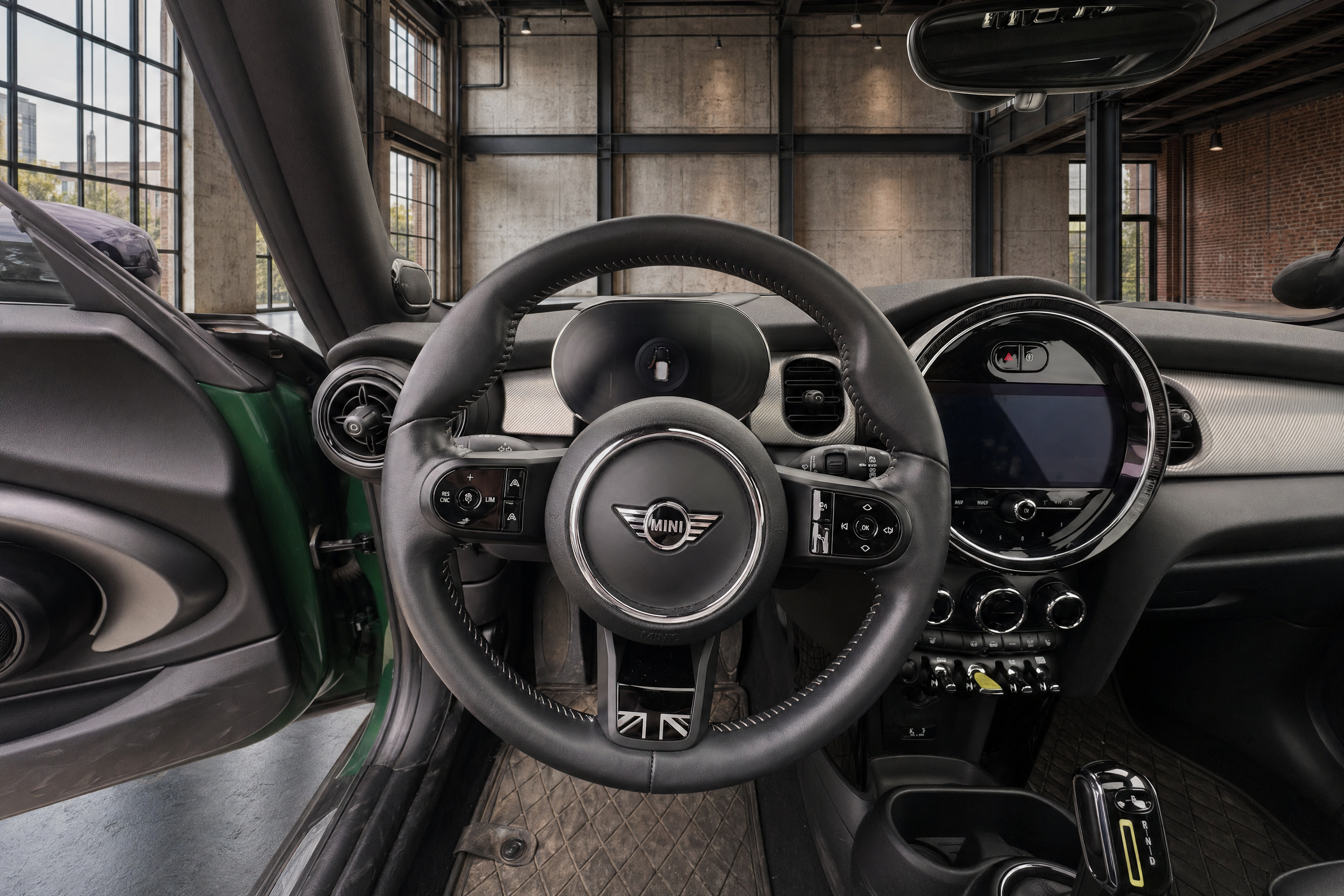 Mini Cooper SE Hatchback 11