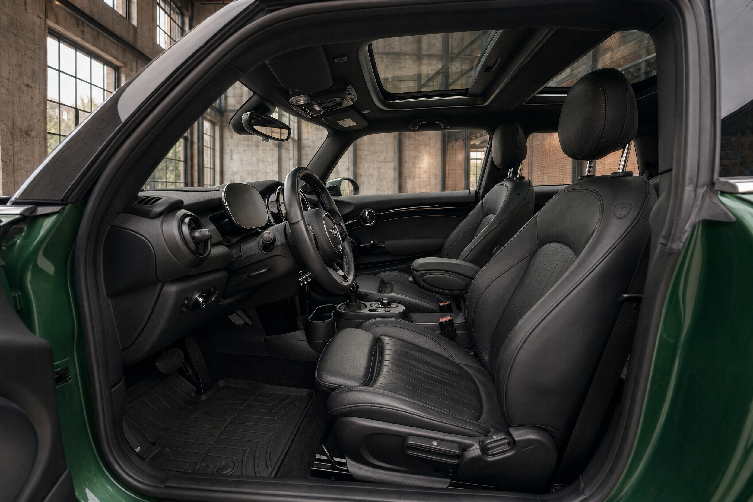 Mini Cooper SE Hatchback 10