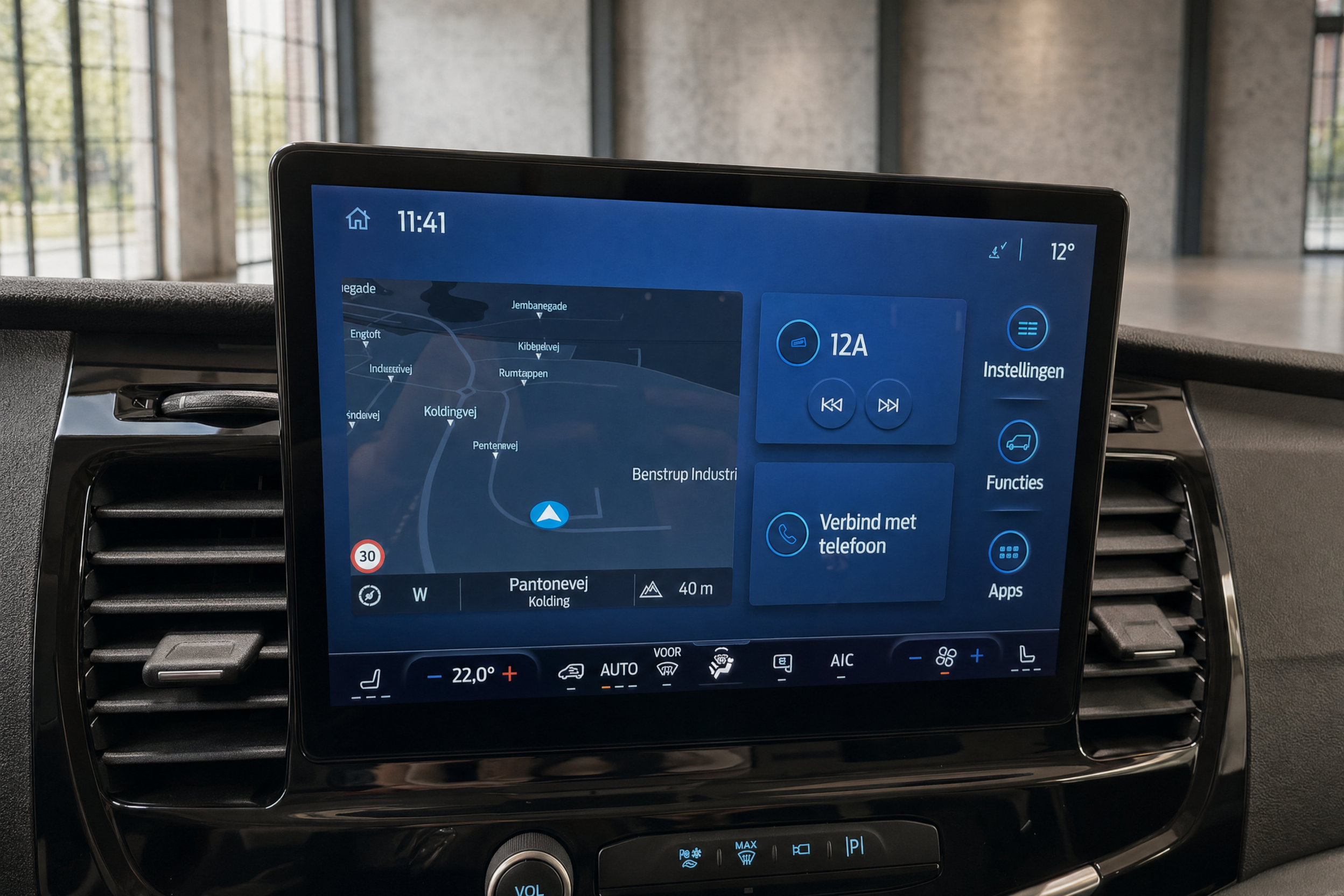 Billede af en Ford E-Transit 2024