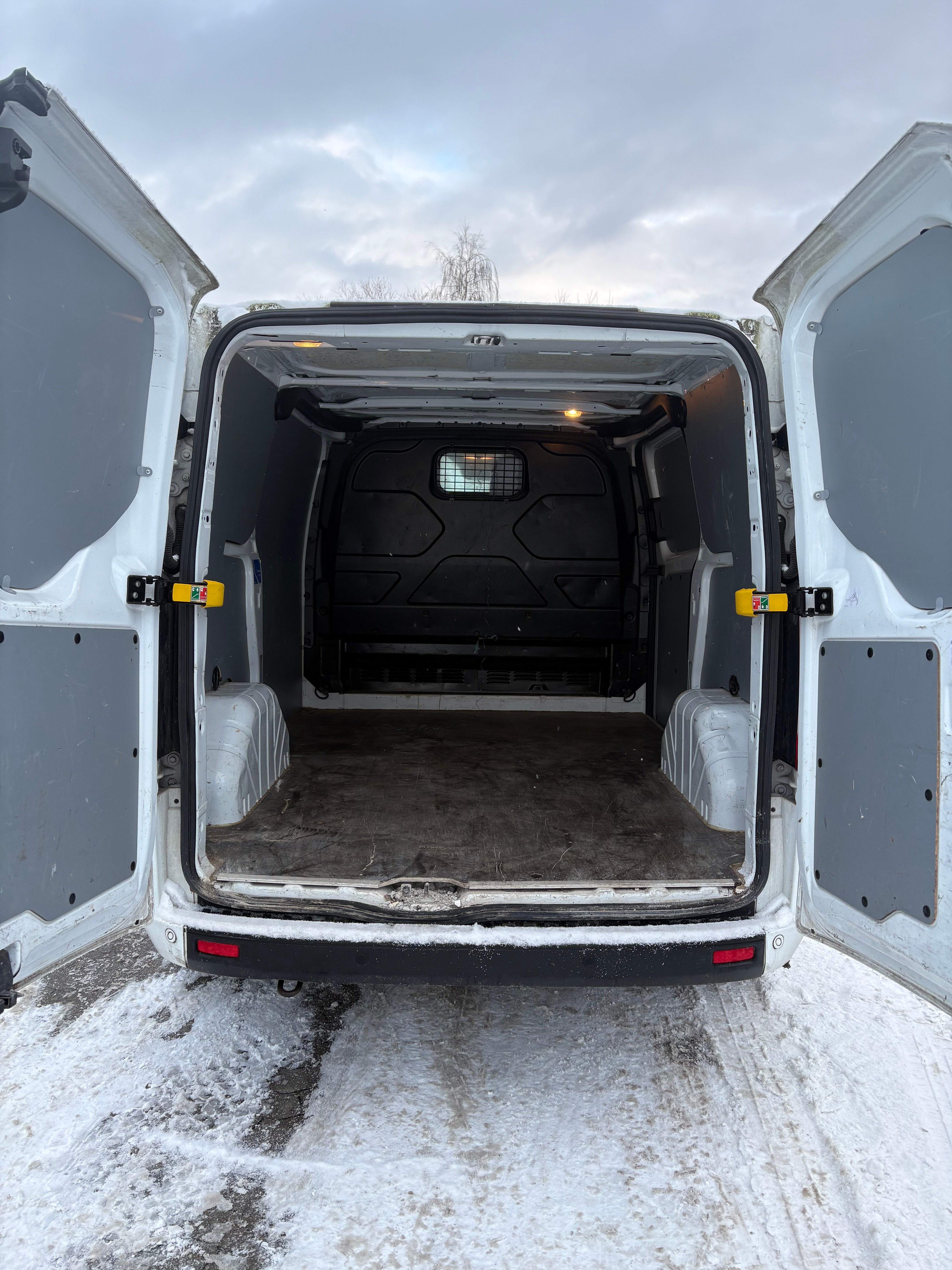 Ford Transit Custom 17