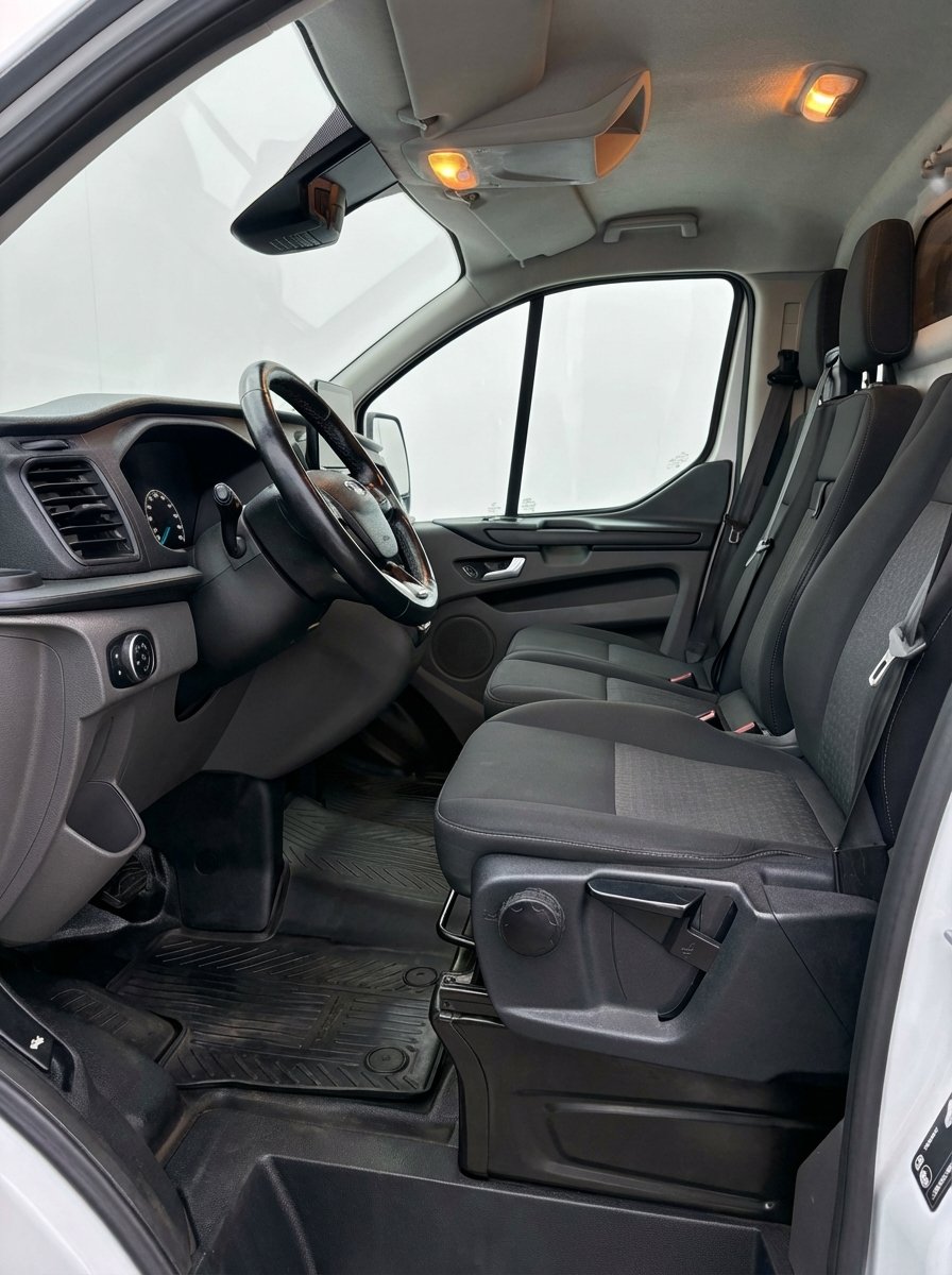 Ford Transit Custom 9