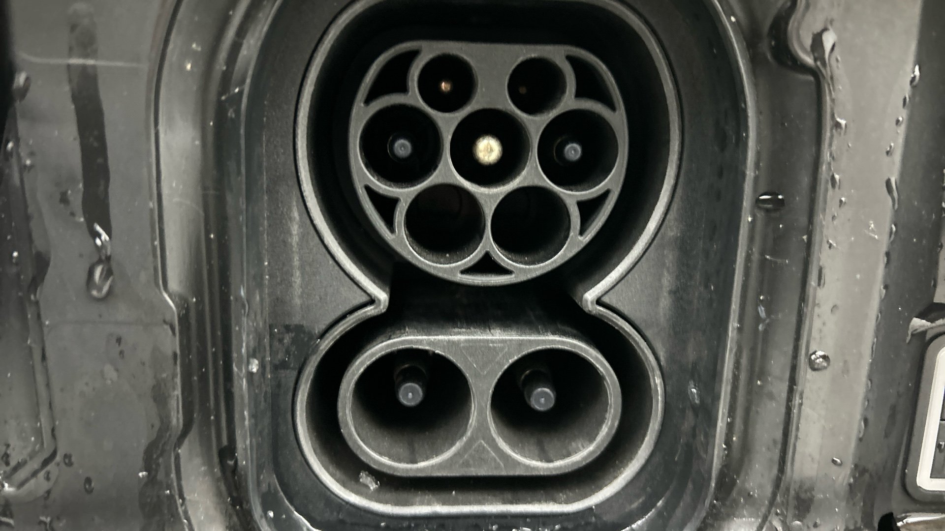 Peugeot e-Partner 10