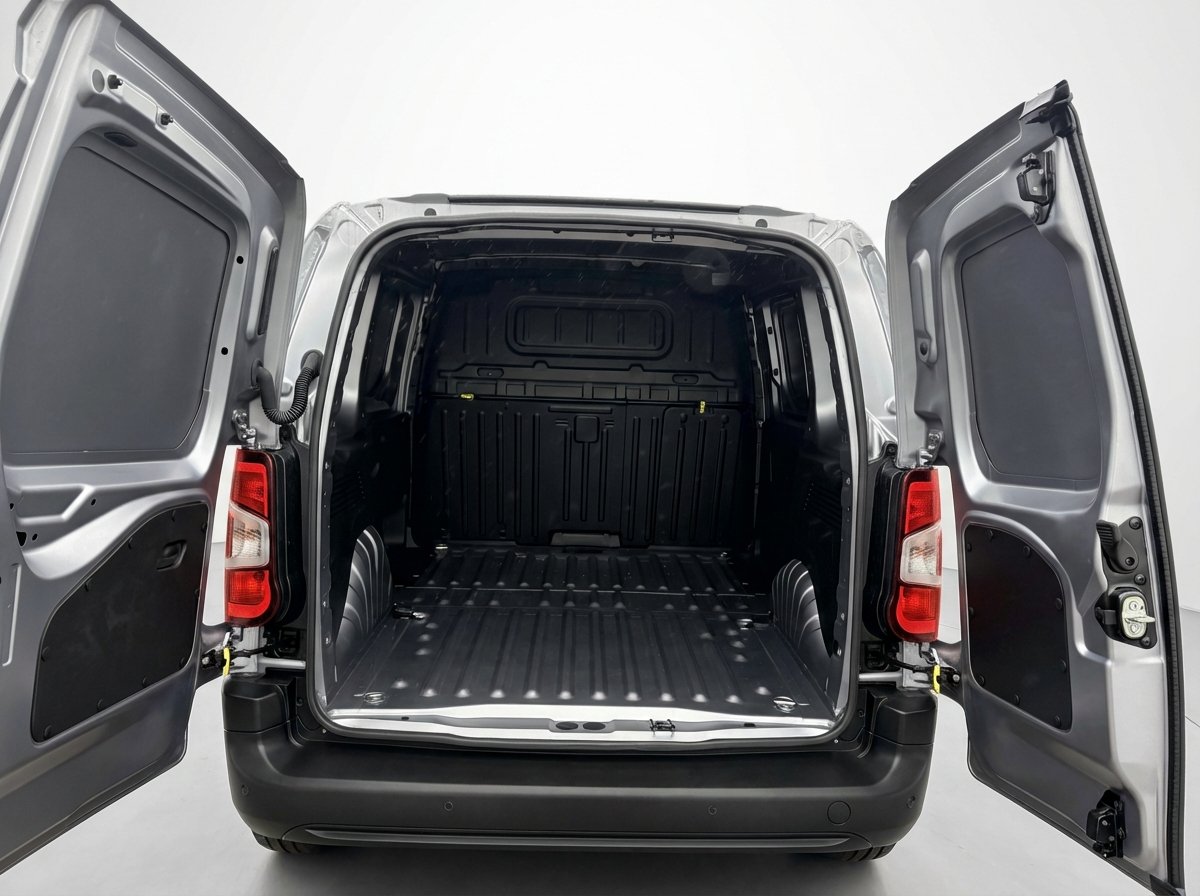 Peugeot e-Partner 12