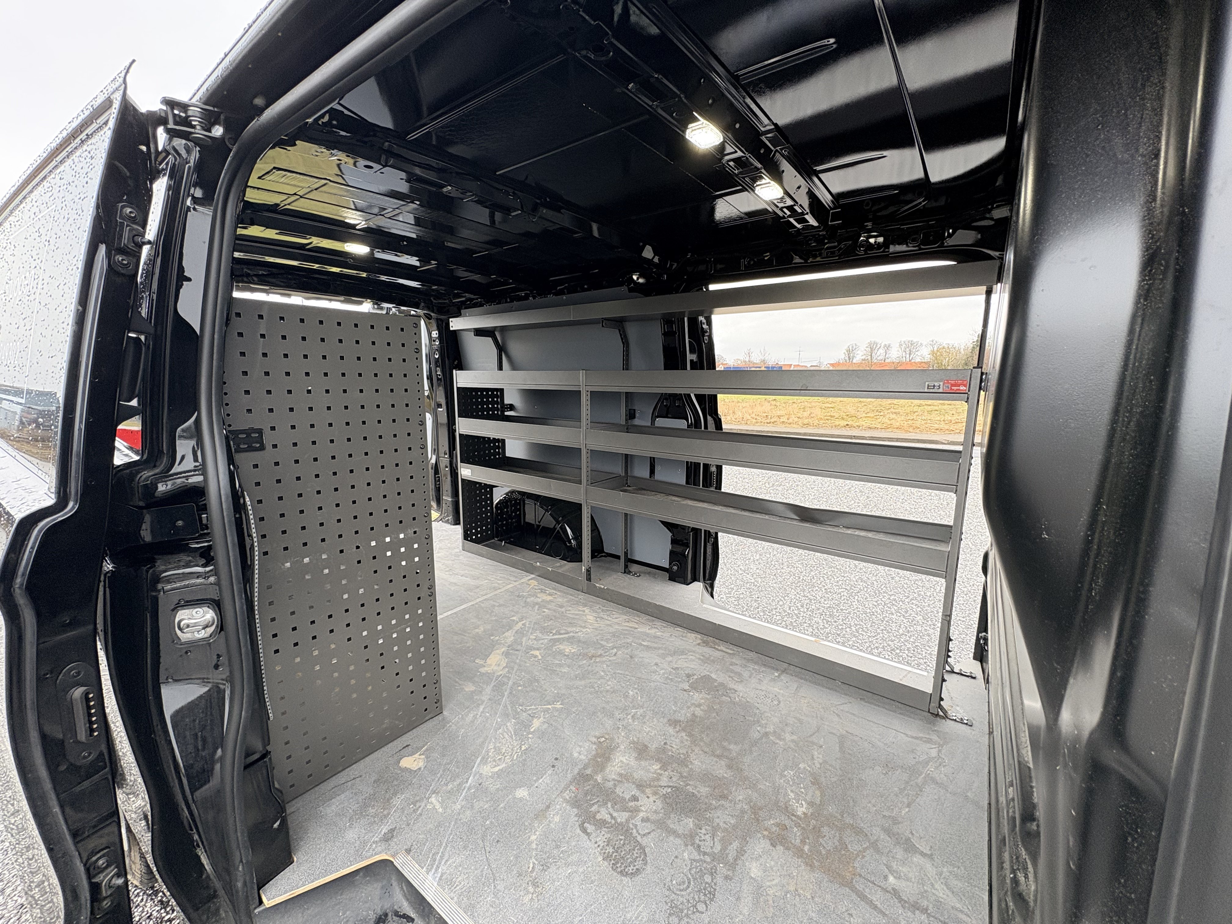 Ford Transit Custom 13