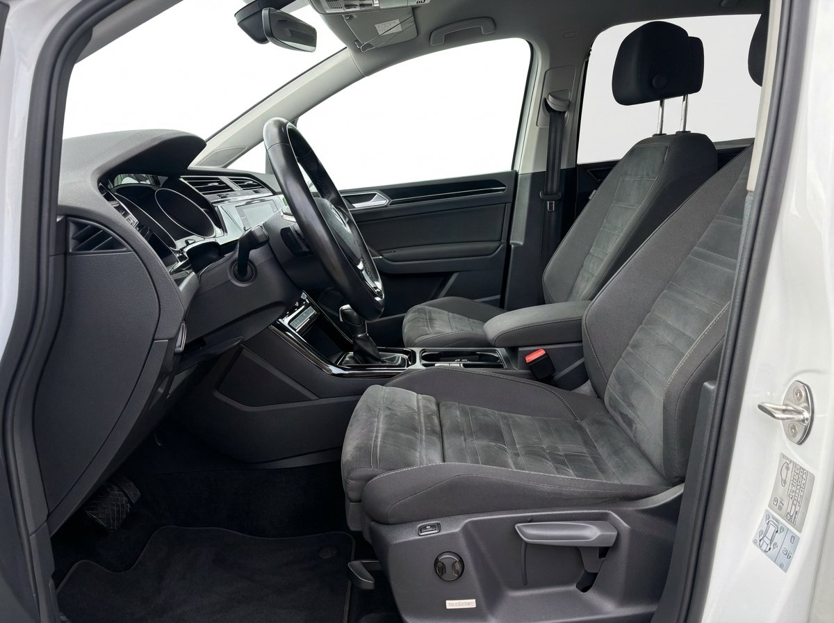 VW Touran 10