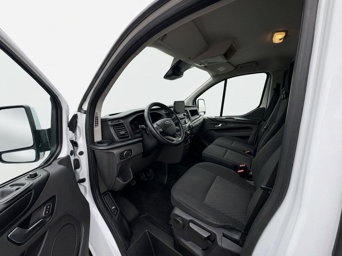 Ford Transit Custom 9