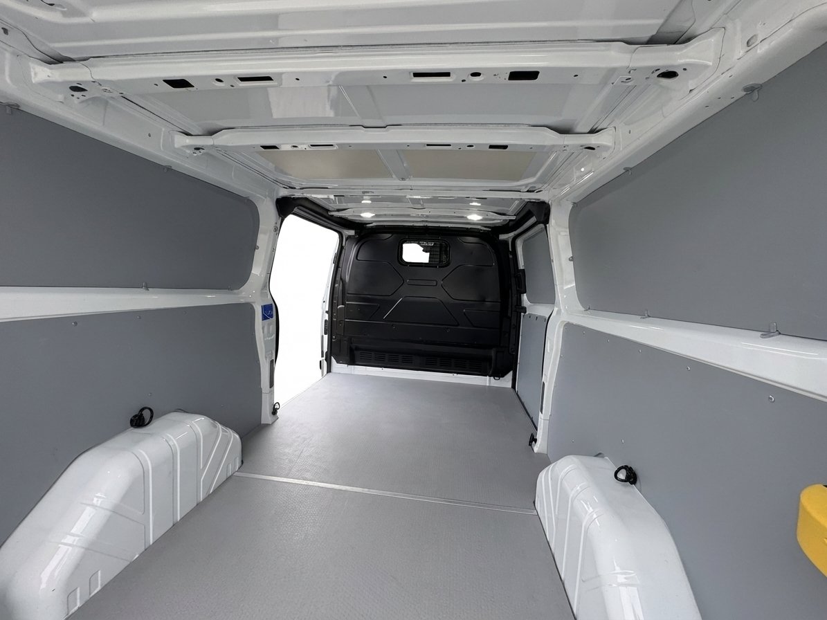 Ford Transit Custom 11