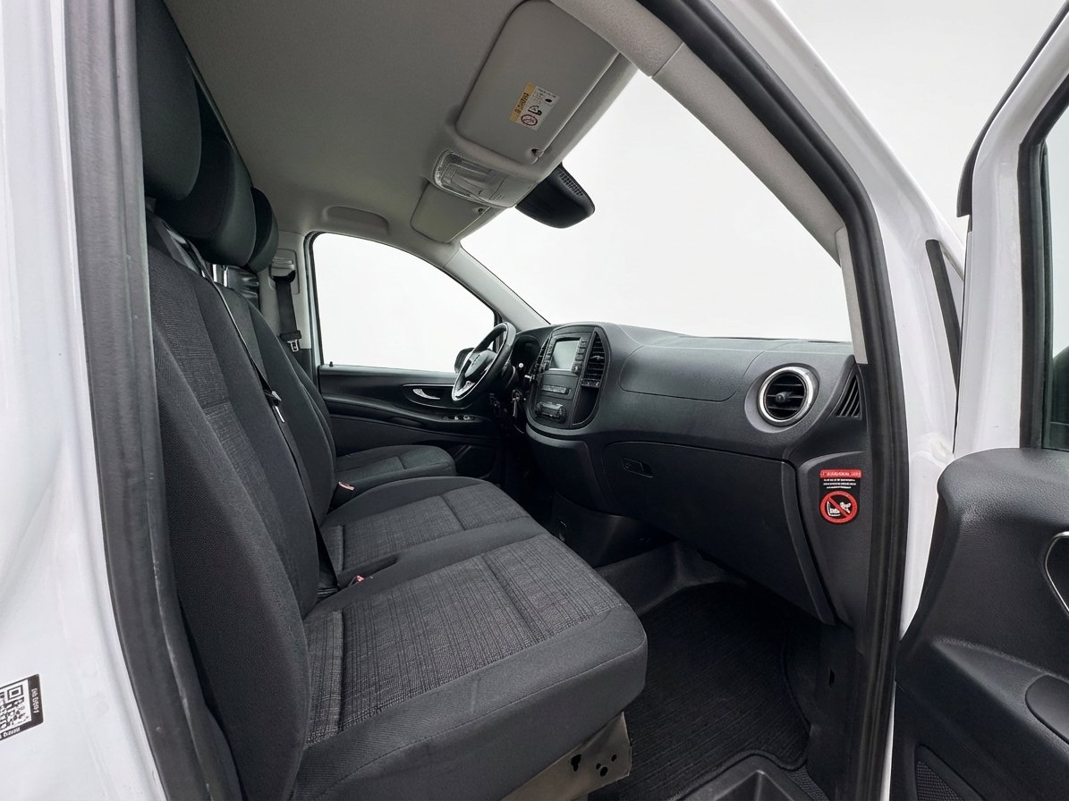 Mercedes Vito 11