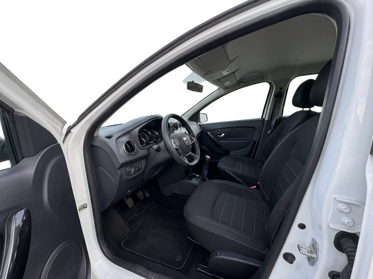 Dacia Sandero 9