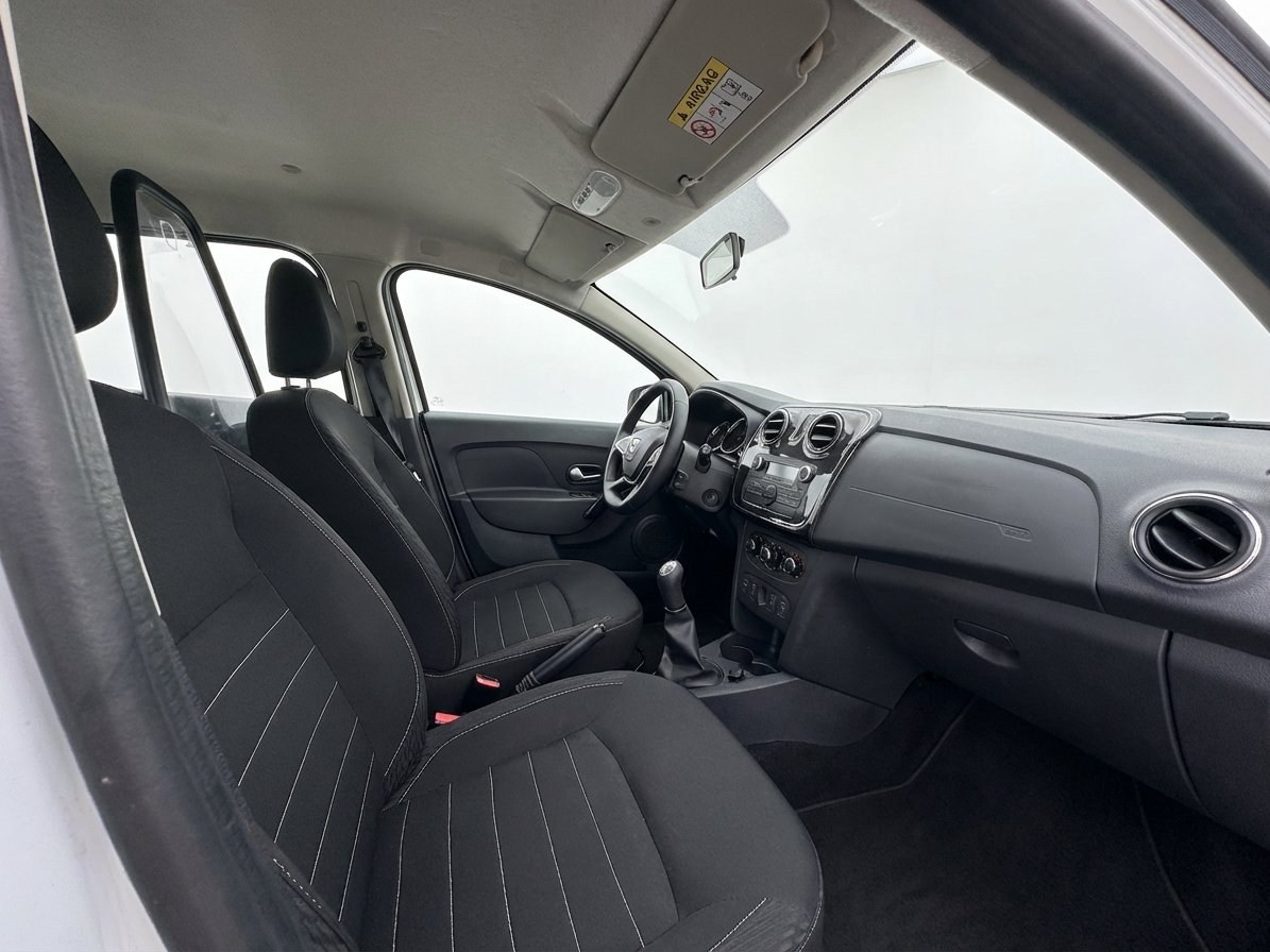 Dacia Sandero 12