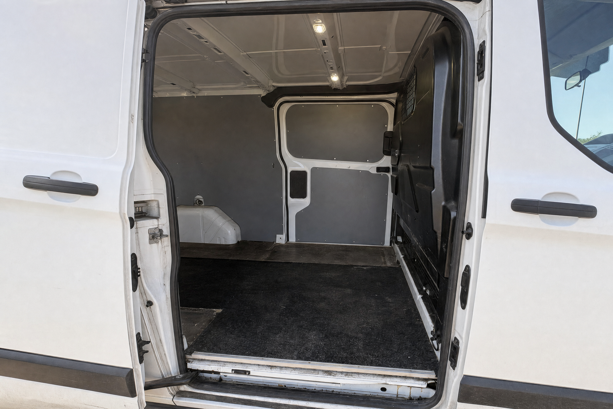 Ford Transit Custom 9