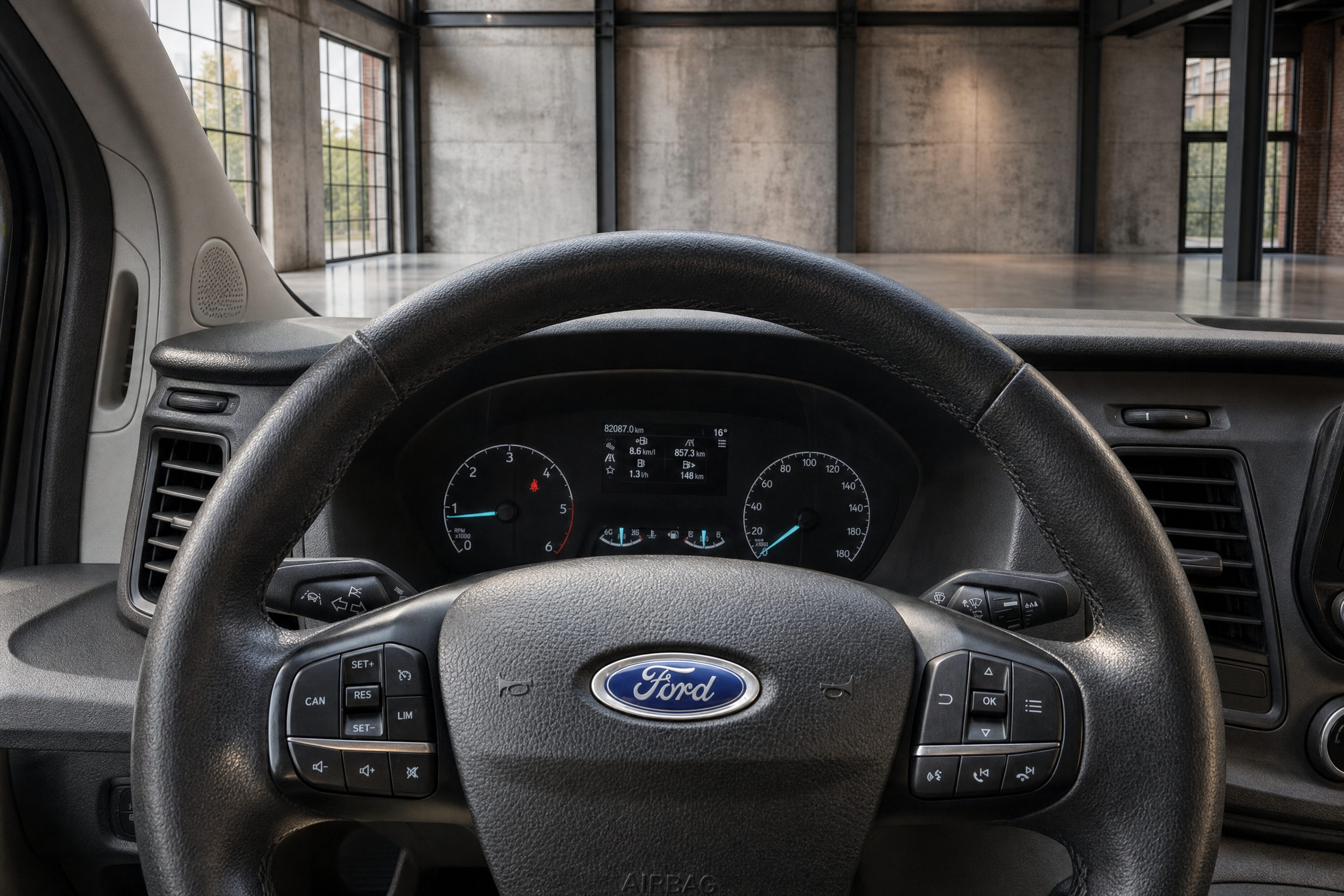Ford Transit Custom 10