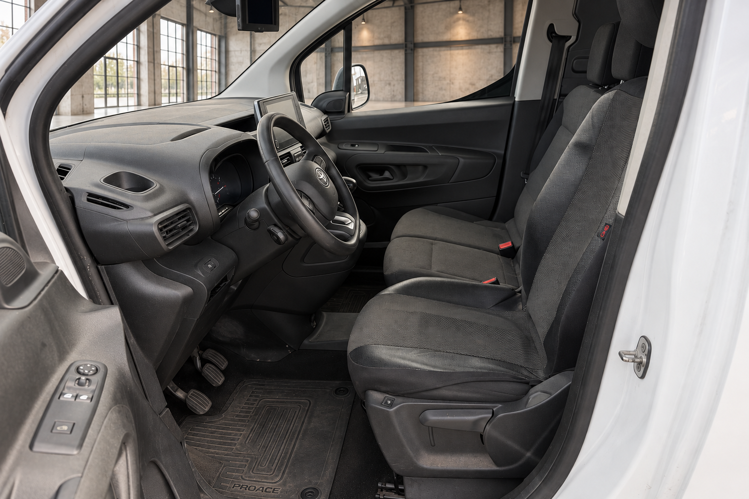 Toyota Proace City 10