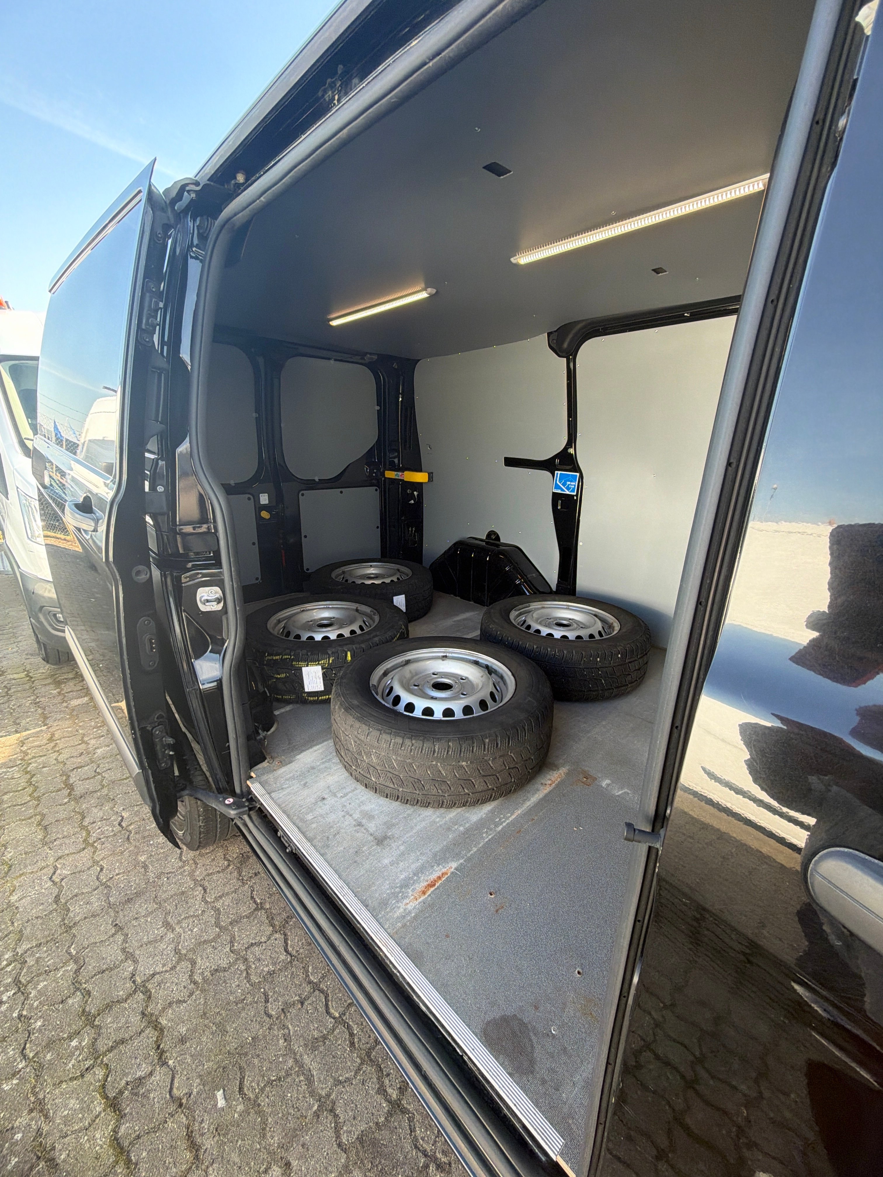 Billede af en Ford Transit Custom Van 2021