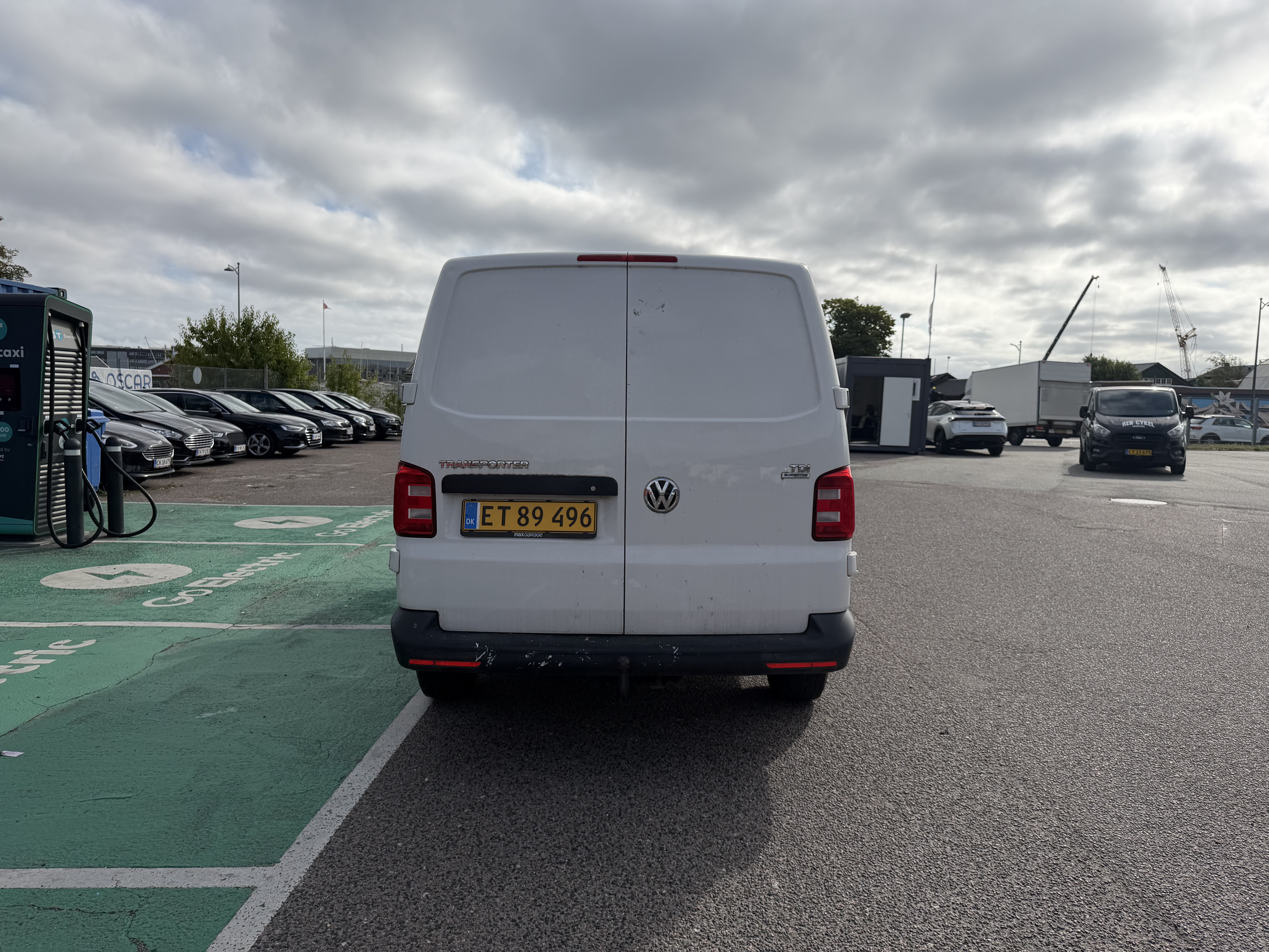 VW Transporter 18
